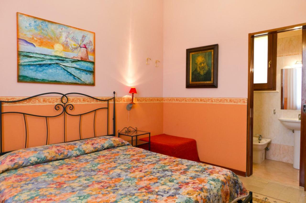 Casa Vacanza Albamarina Trapani Exterior foto